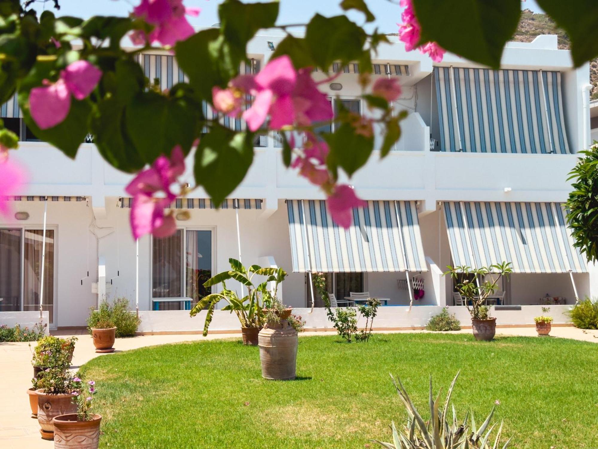 Antonios Apartments Stegna Archangelos  Buitenkant foto