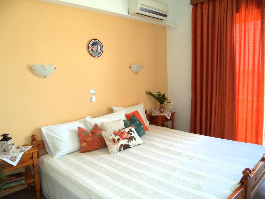 Antonios Apartments Stegna Archangelos  Buitenkant foto