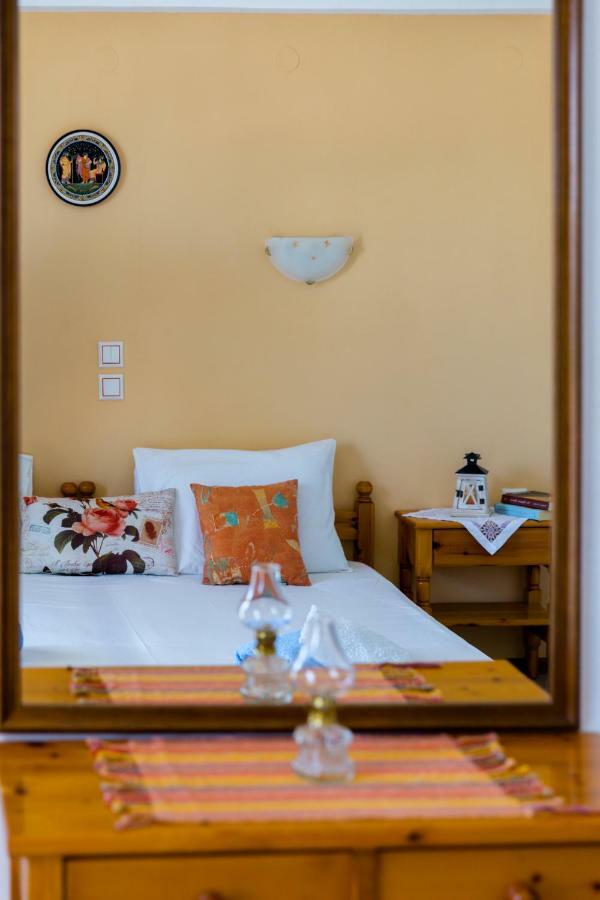 Antonios Apartments Stegna Archangelos  Buitenkant foto